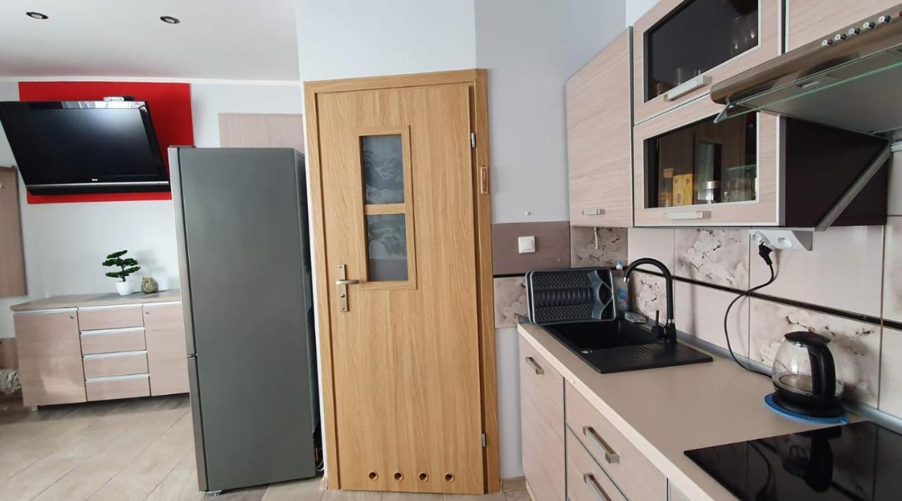 Apartamencik Maja Studio Apartman Kudowa-Zdrój Kültér fotó