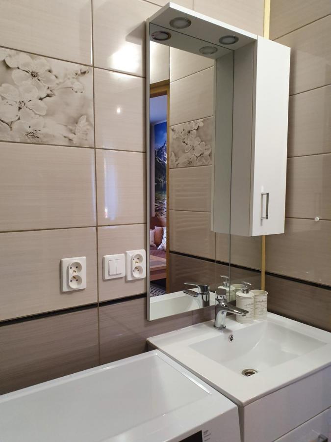 Apartamencik Maja Studio Apartman Kudowa-Zdrój Kültér fotó