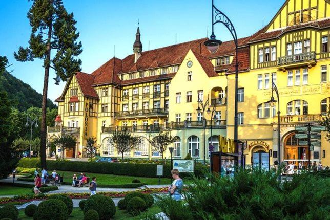 Apartamencik Maja Studio Apartman Kudowa-Zdrój Kültér fotó